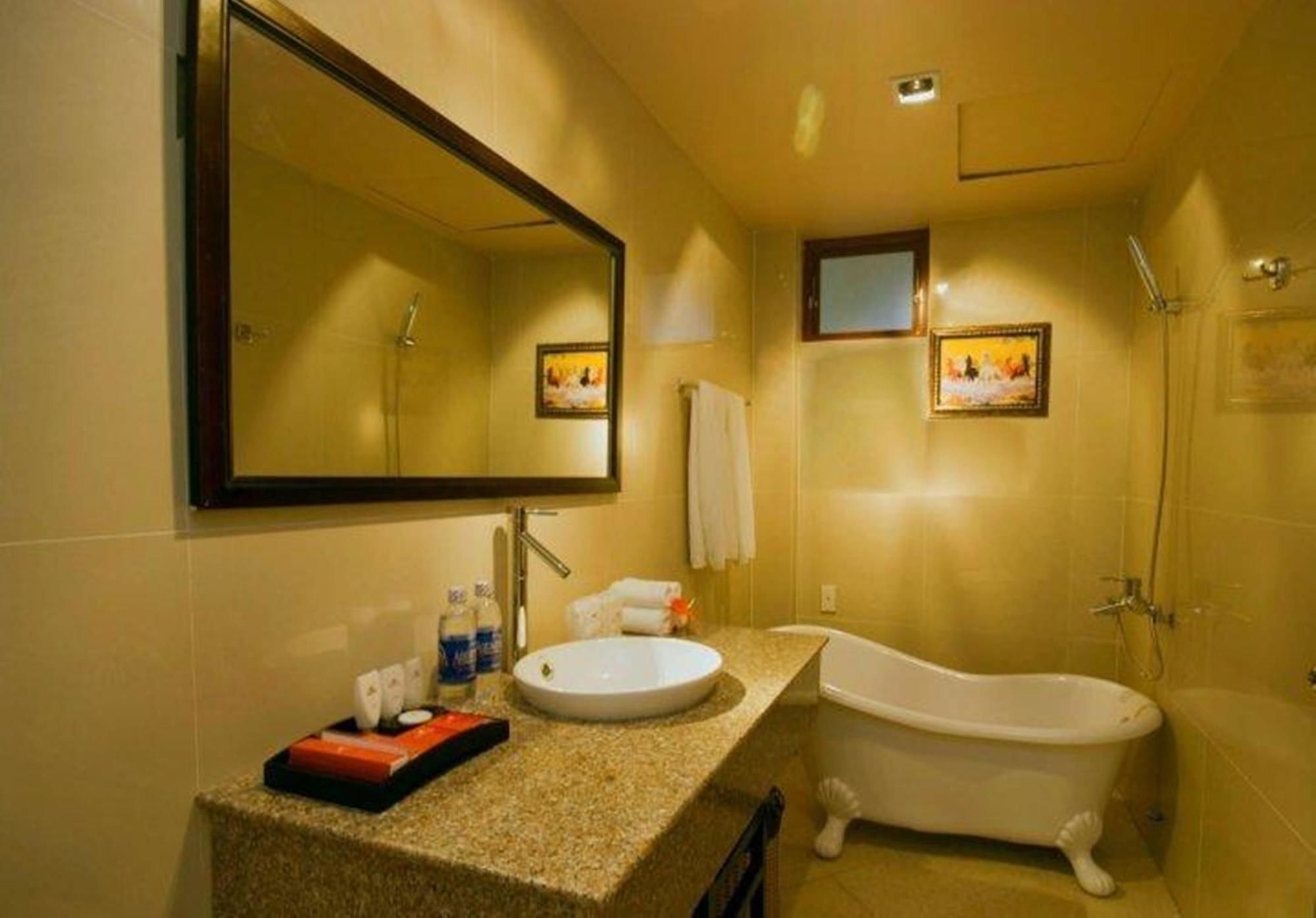 Song Tien Annex Hotel Ми Тхо Екстериор снимка